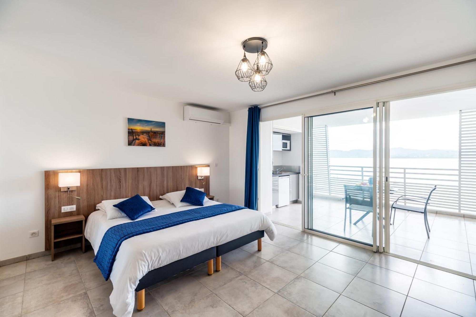 B&B Home Fort-De-France Marina 外观 照片