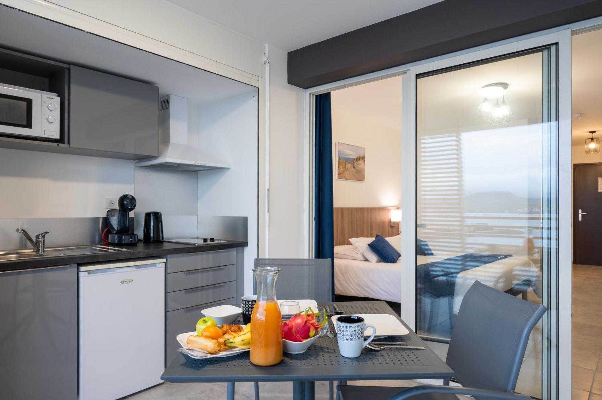 B&B Home Fort-De-France Marina 外观 照片