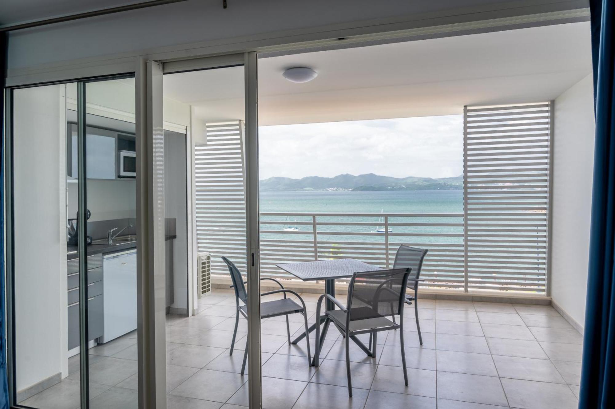 B&B Home Fort-De-France Marina 外观 照片