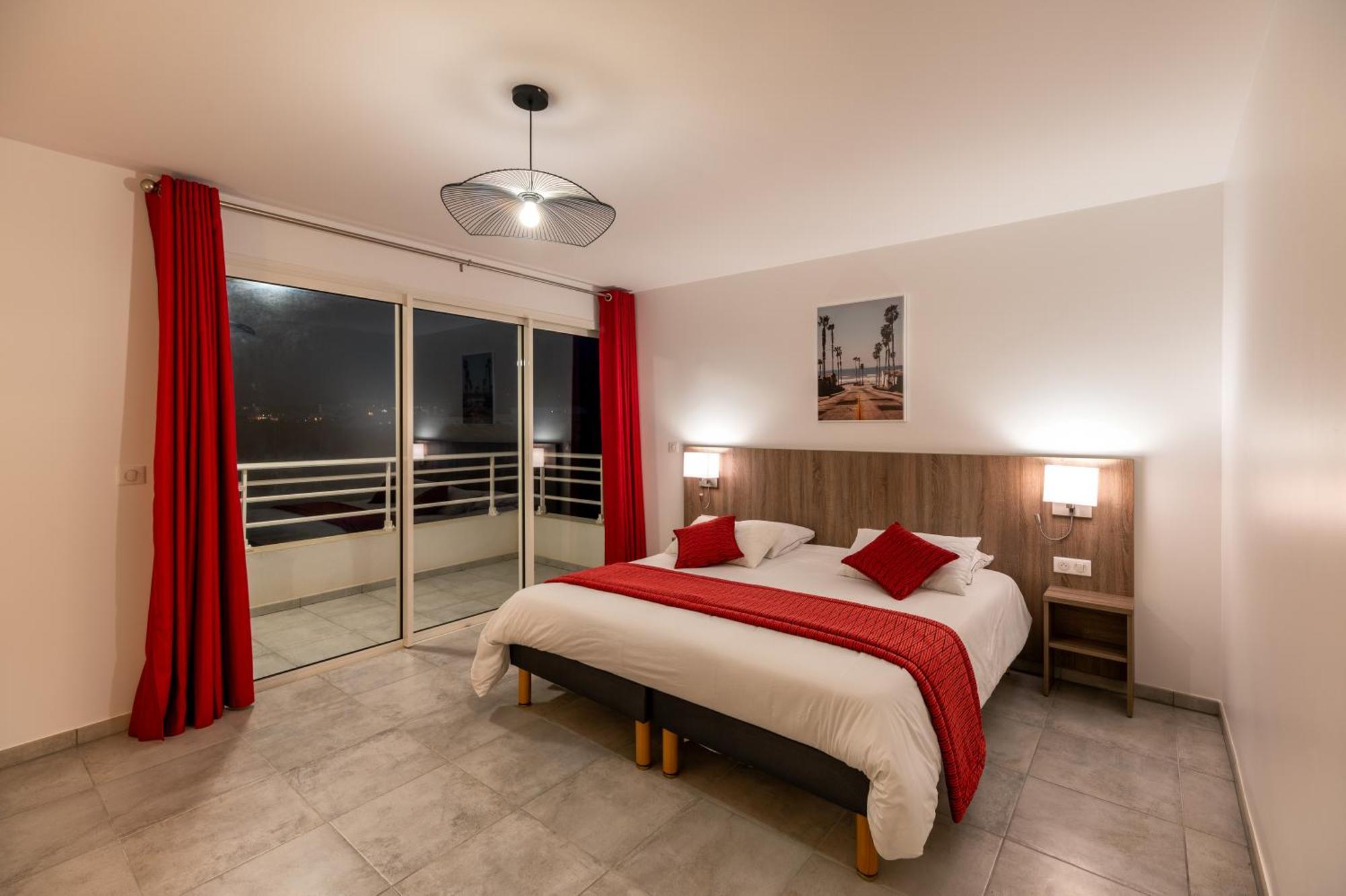B&B Home Fort-De-France Marina 外观 照片