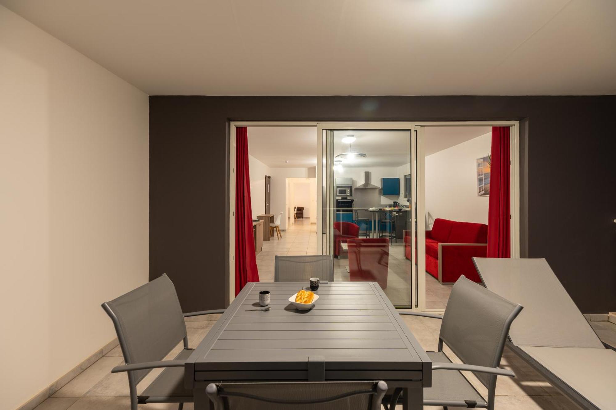 B&B Home Fort-De-France Marina 外观 照片