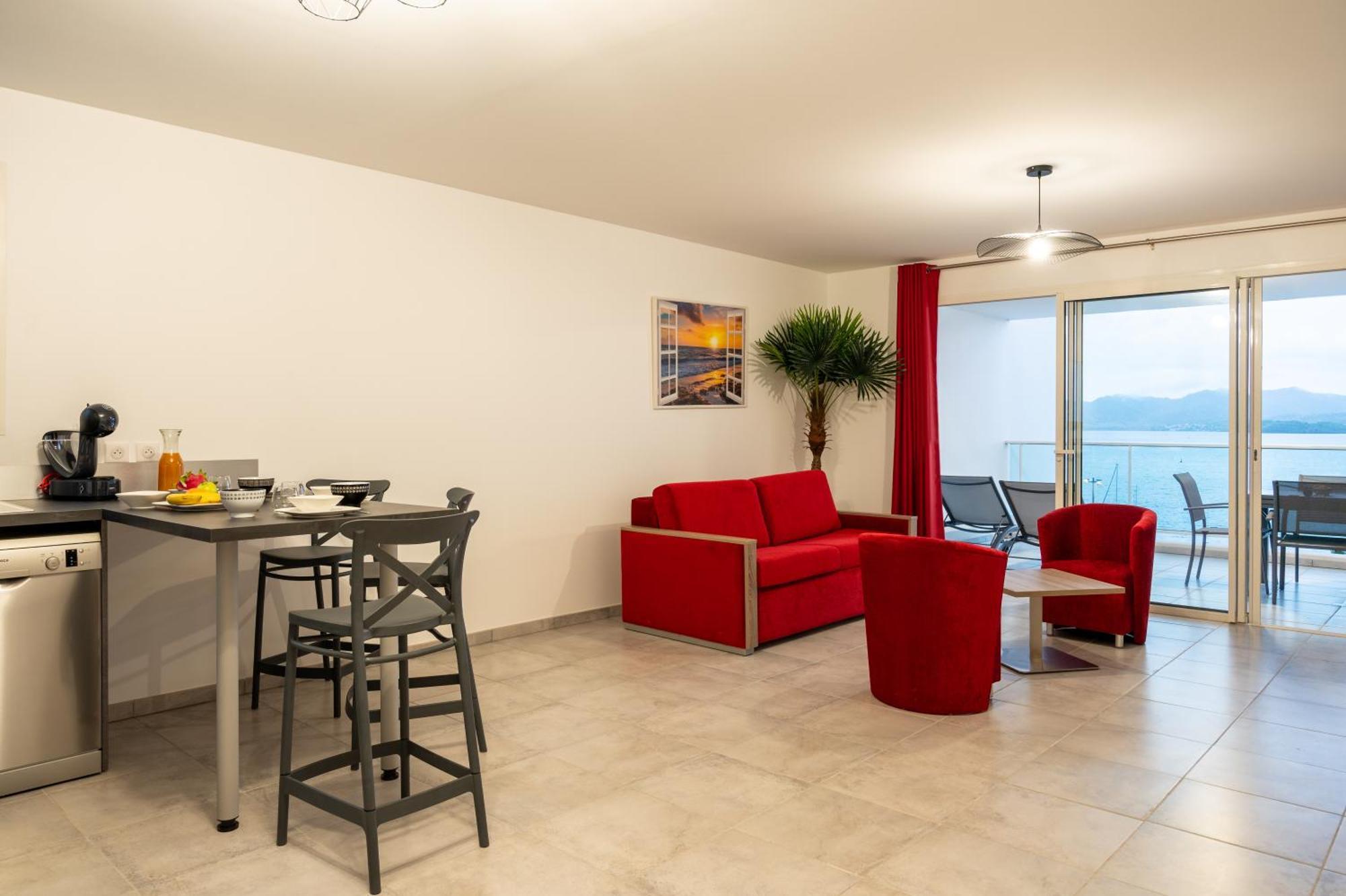 B&B Home Fort-De-France Marina 外观 照片