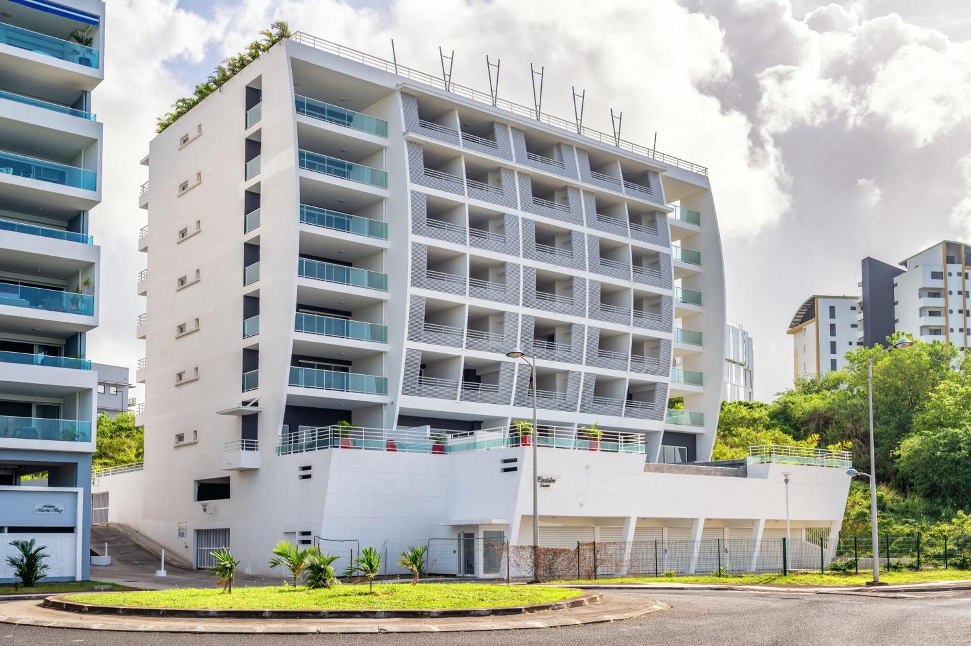B&B Home Fort-De-France Marina 外观 照片